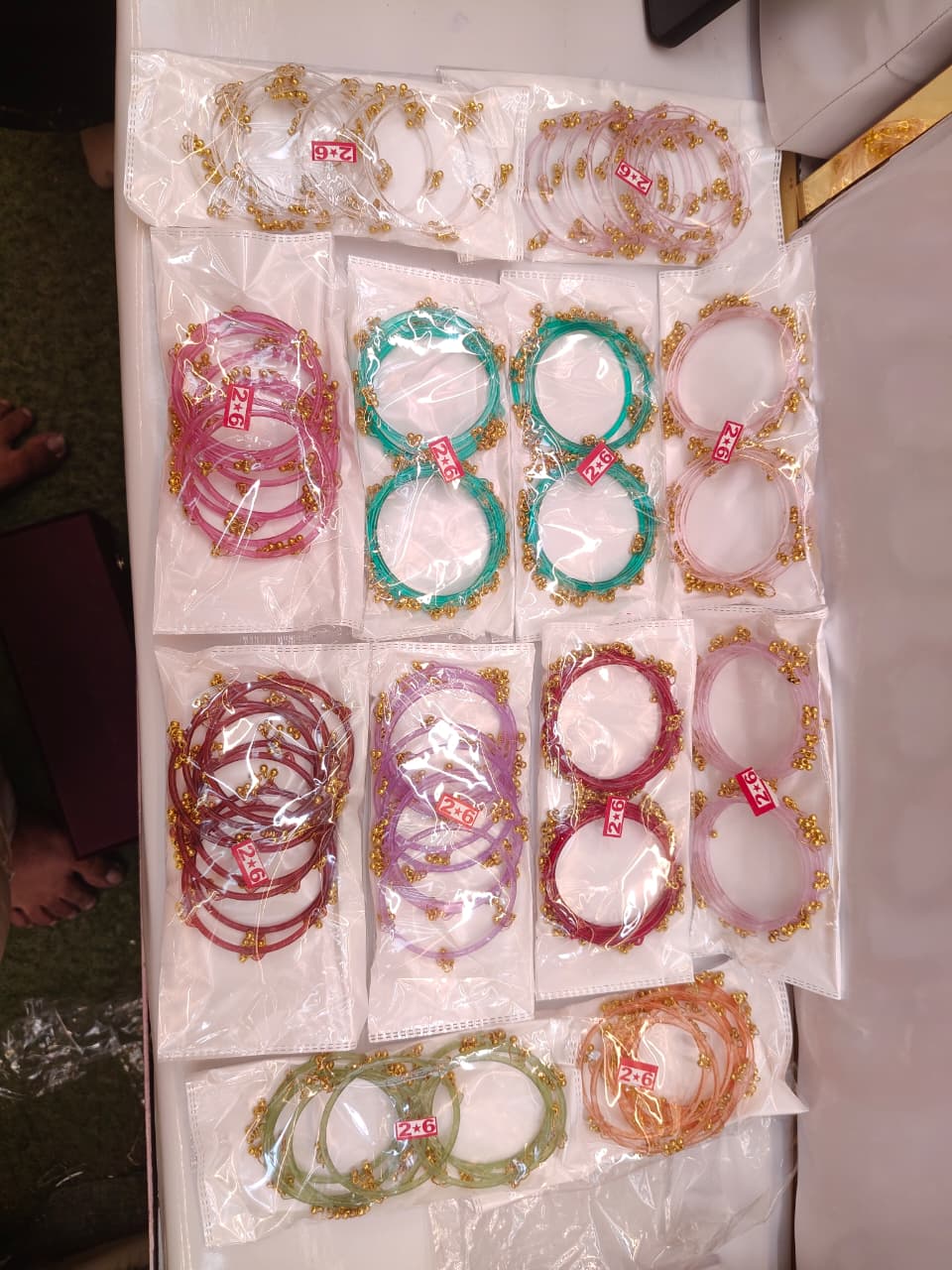 TRENDING COLOURS GHUNGRU BANGLES