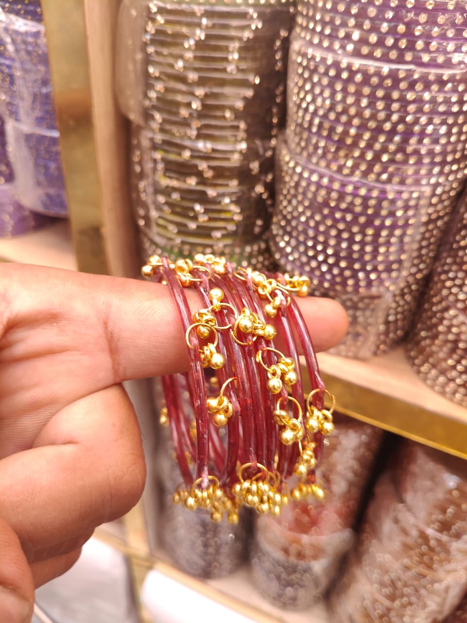 TRENDING COLOURS GHUNGRU BANGLES